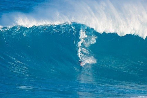 Matt Beall, principal broker at Hawaii Life, shares 10 things real estate can learn from surfing