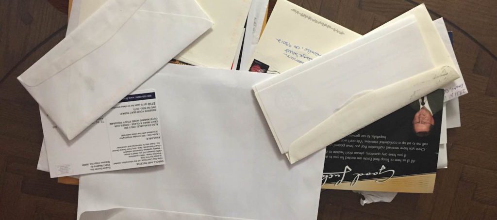 Create real estate recruiting mail that won't get tossed