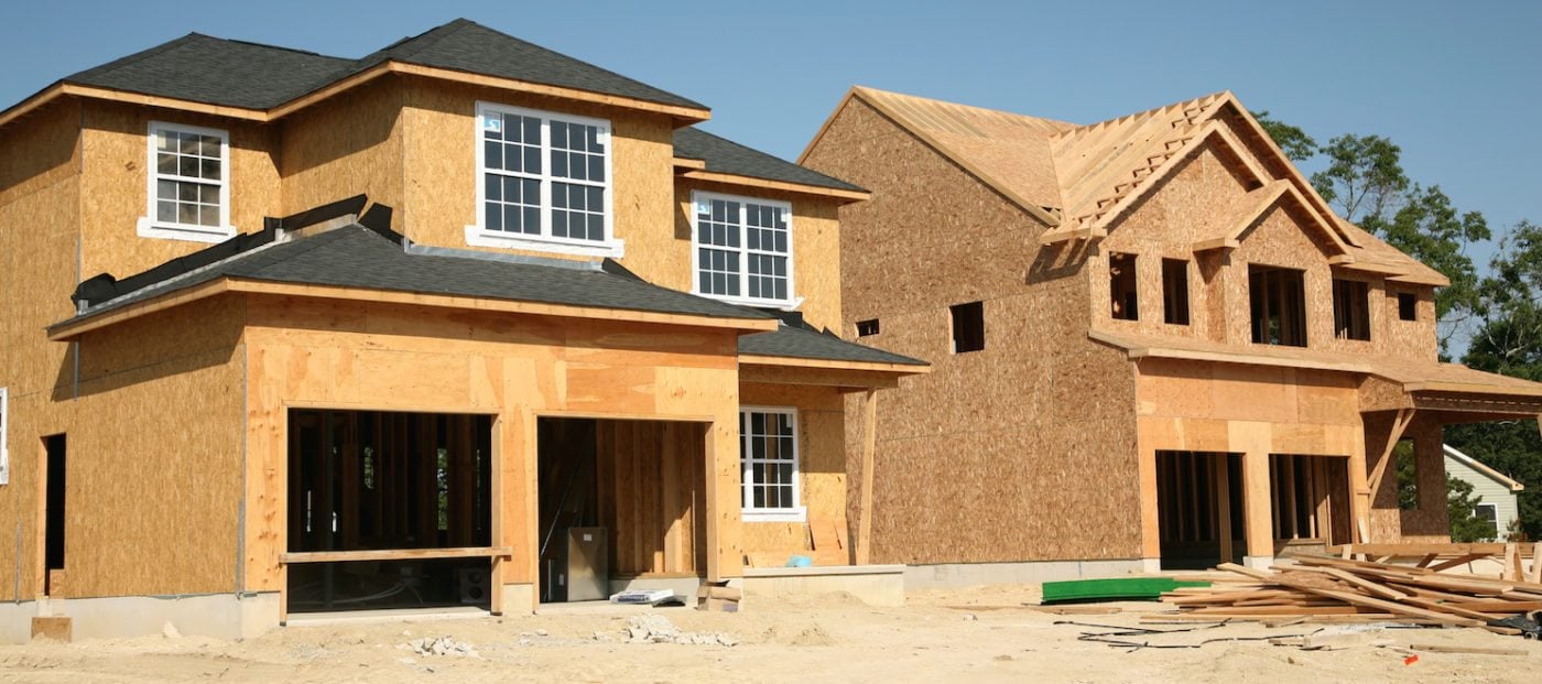 Homebuilders lose confidence in March, but place faith in strong spring