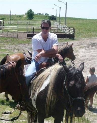 Joe Killinger on his horse.
