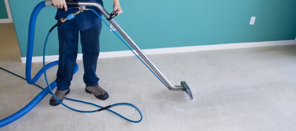 How to keep carpets in selling condition throughout the holiday season