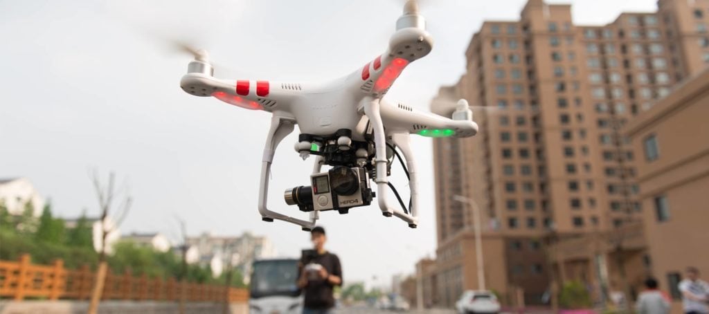 Infographic: Federal regulators will require recreational drone registration