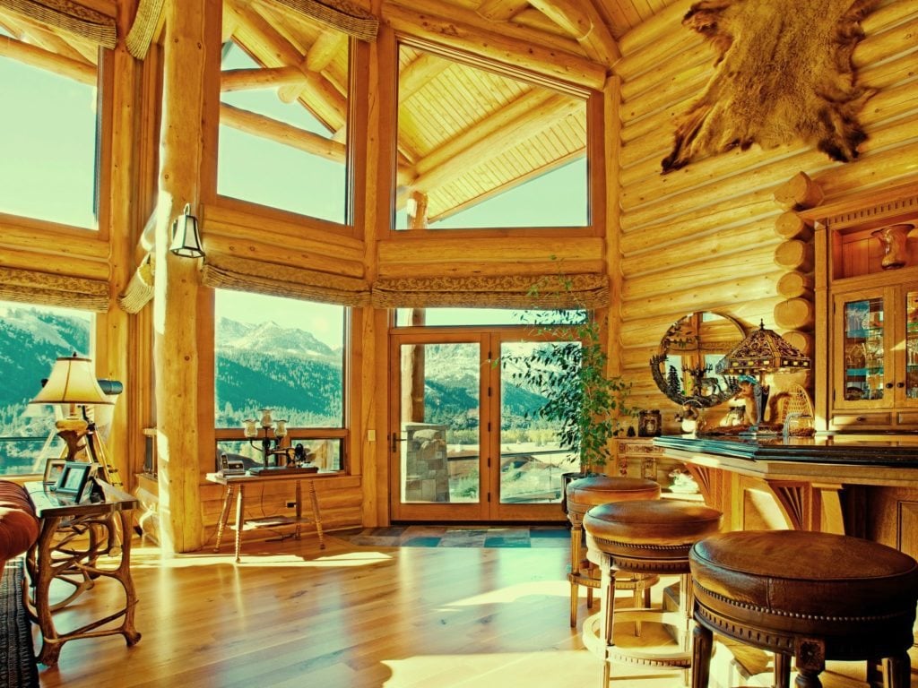 Luxury listing: Mammoth Lake log cabin estate