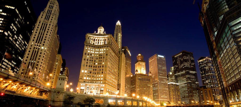 Zillow Real Estate Market Reports finds inventory falling in Chicago