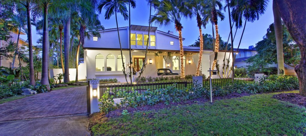 Luxury listing: Sleek and modern in Coral Gables