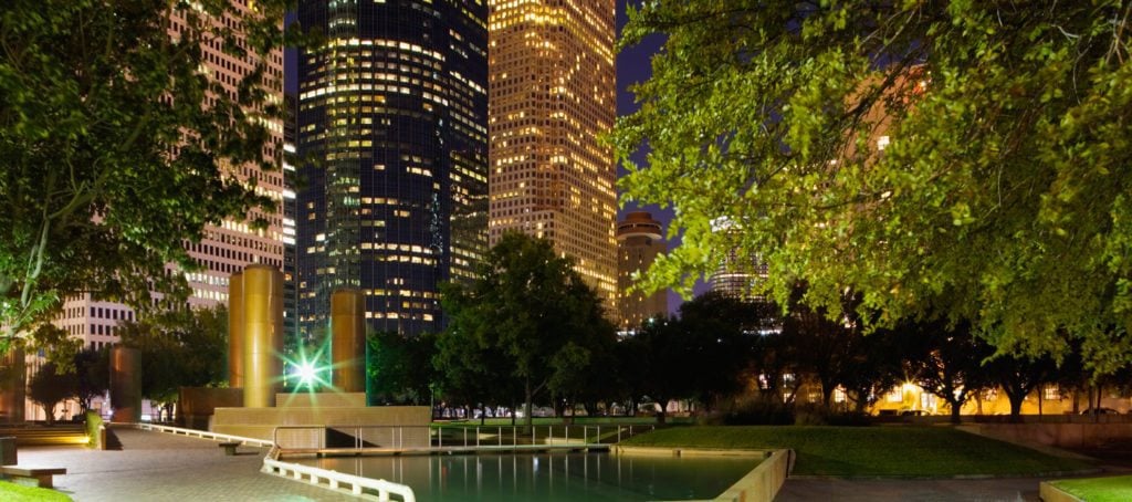 Seasonal impact of rent prices in Houston