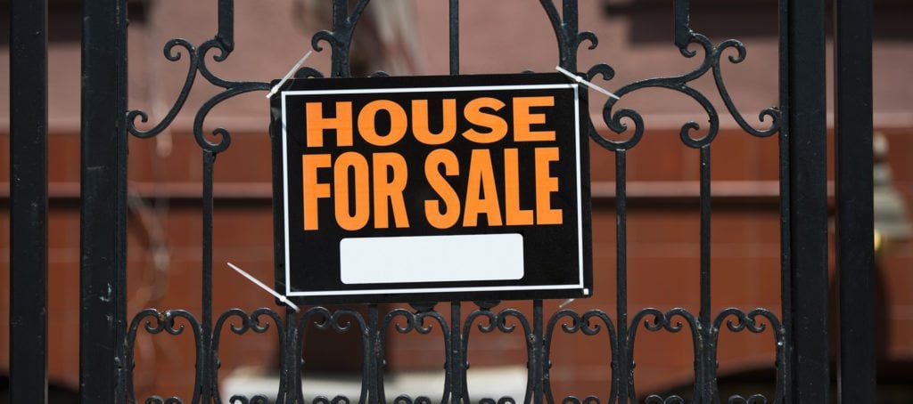 Does a for sale sign mean sellers are liable for injuries?