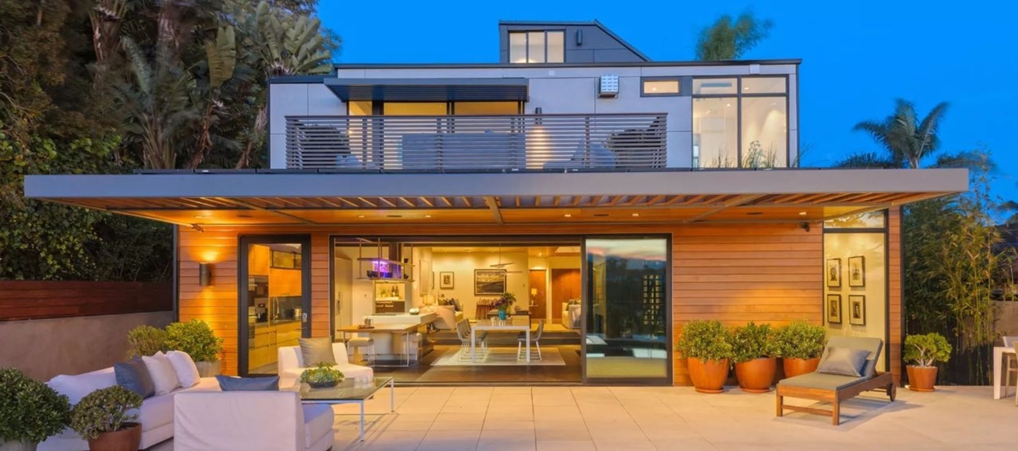 Amazon invests in prefab homebuilder startup