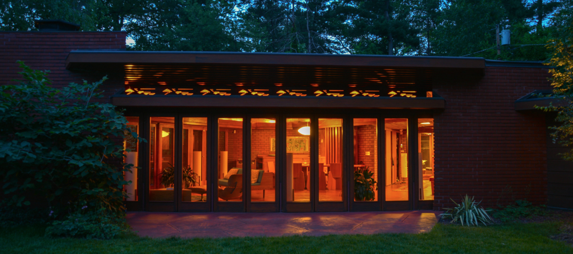 Frank Lloyd Wright home hits the market — without an agent