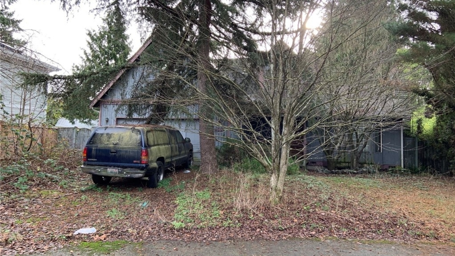 Home too dangerous to tour listed for $330K, gets 17 offers