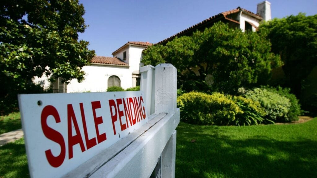 Number of homes for sale declines 15.7% in March