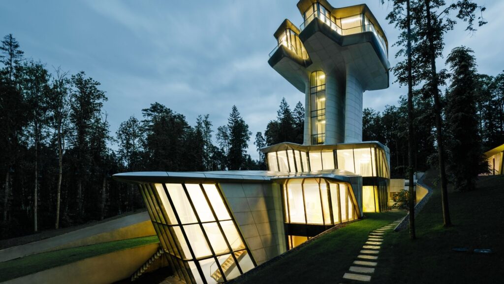 Russian billionaire spent $140M to build this 'spaceship house'