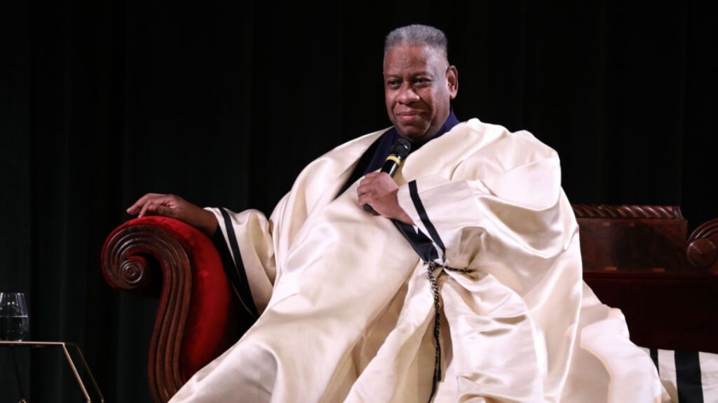 Fashion editor André Leon Talley fights eviction from mansion