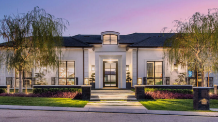 Spec home sells for record-breaking $30M in celebrity-packed Calabasas