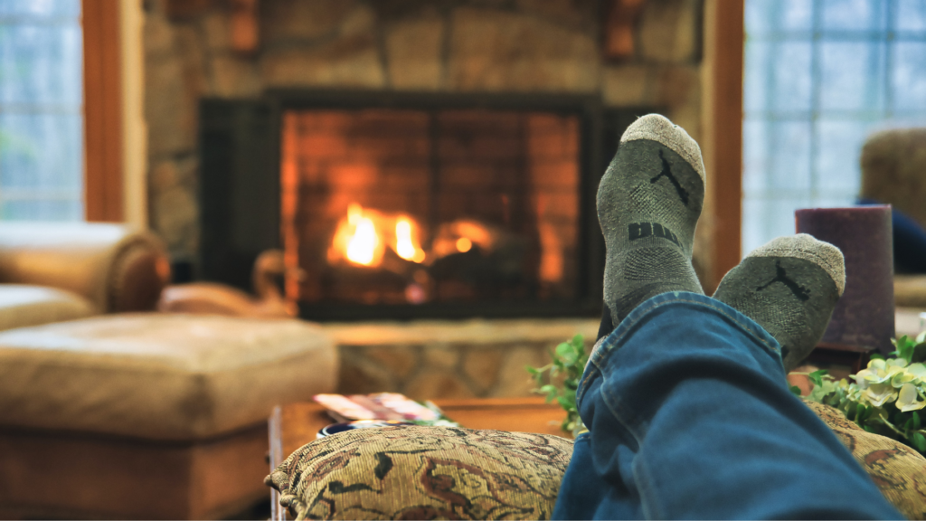 Win the winter sales slowdown with these 5 cozy real estate listing tips