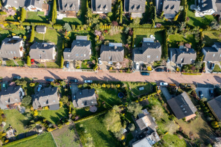 Skyrocketing home prices diminish rental returns: Report