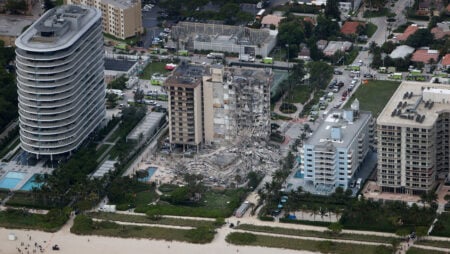 Lone bidder purchases site of tragic Florida condo collapse for $120M